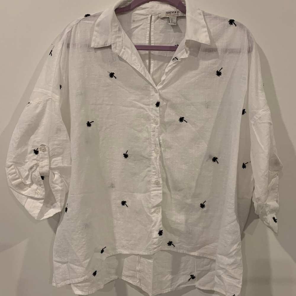 Women Shirt  Forever21 Brand Size S